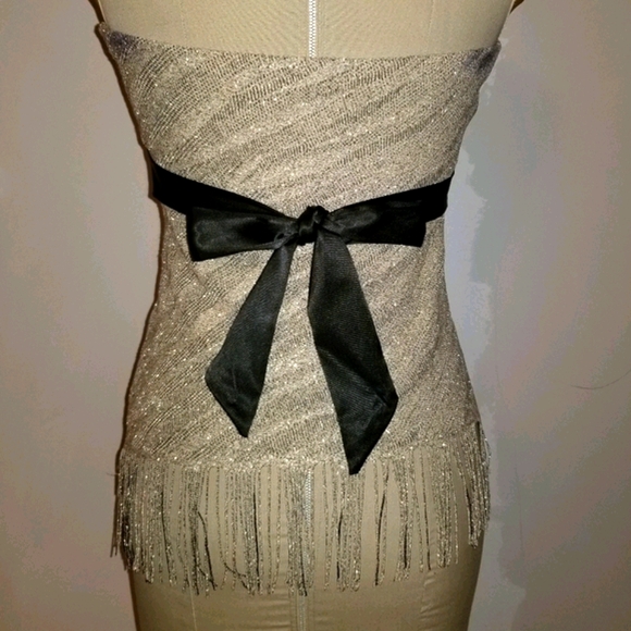 Fave strapless gold top - Picture 2 of 9